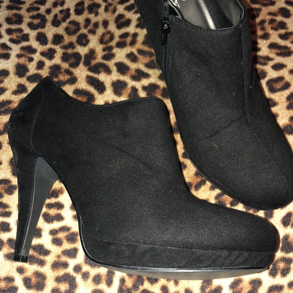Black  heels